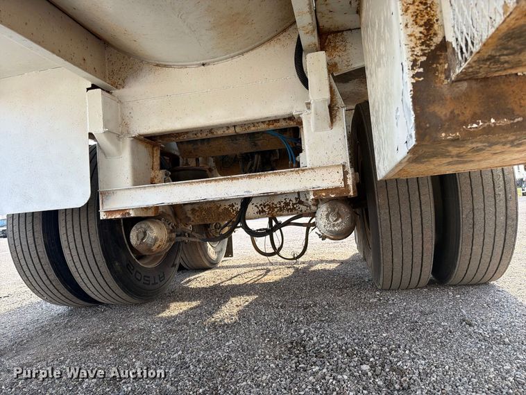 image for item FW3501 2011 Gallegos tank trailer