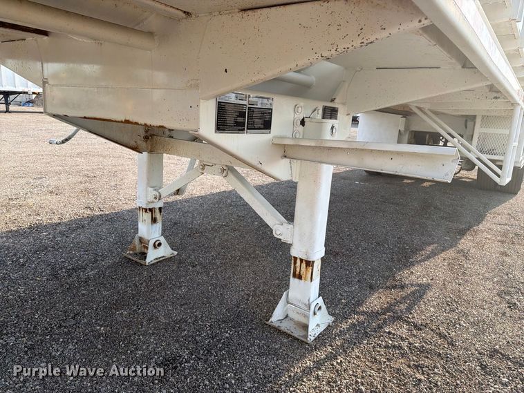 image for item FW3501 2011 Gallegos tank trailer