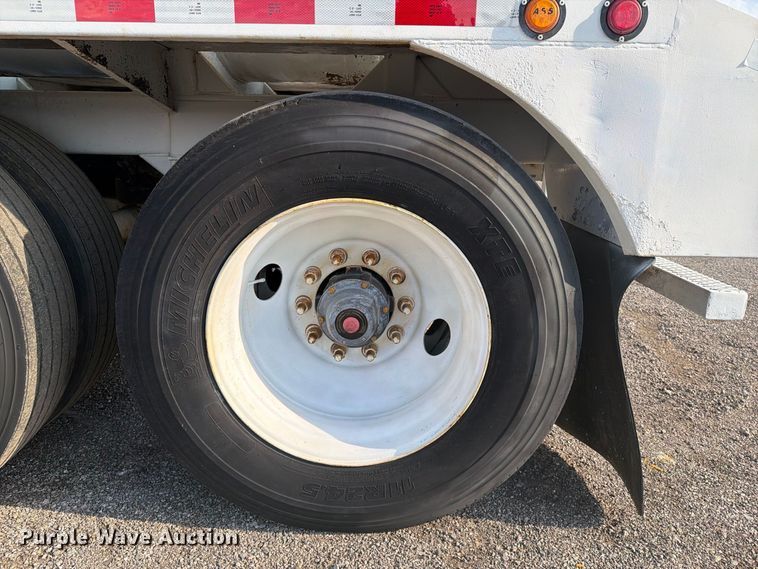 image for item FW3501 2011 Gallegos tank trailer