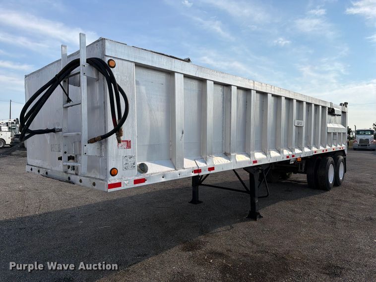 image for item FW3502 2003 Steco AE03254 ejector trailer