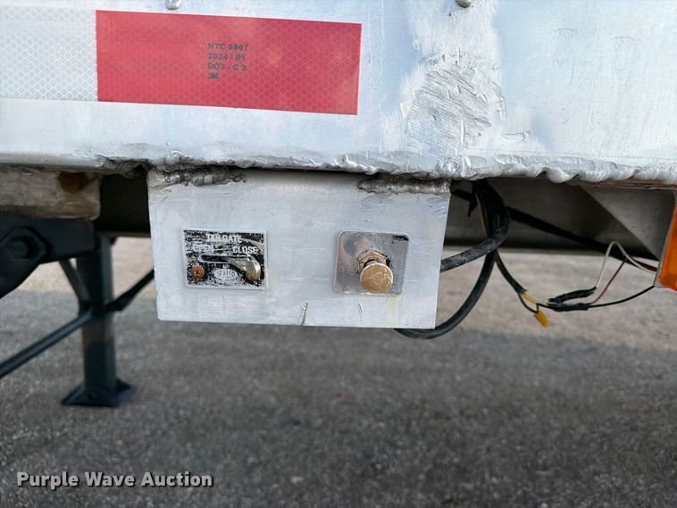 image for item FW3502 2003 Steco AE03254 ejector trailer