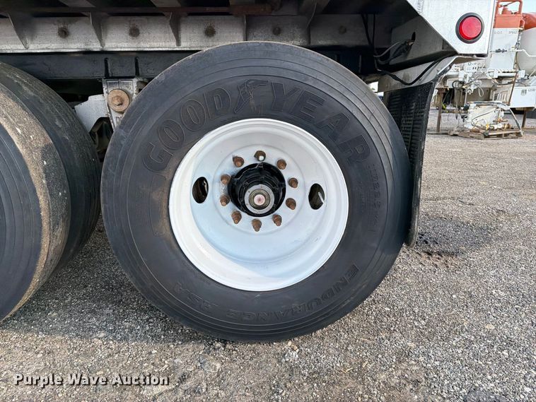 image for item FW3502 2003 Steco AE03254 ejector trailer