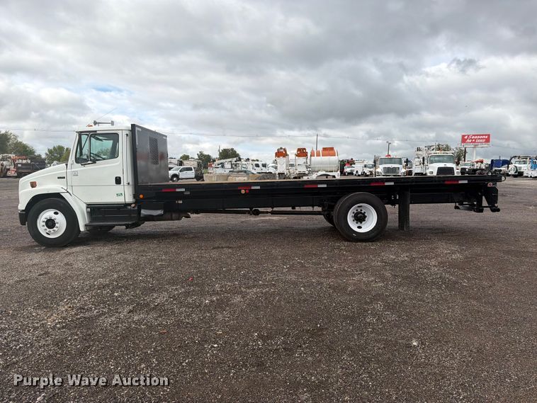 image for item FW3527 2004 Freightliner FL70 flatbed truck