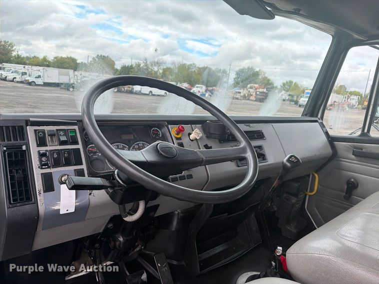 image for item FW3527 2004 Freightliner FL70 flatbed truck