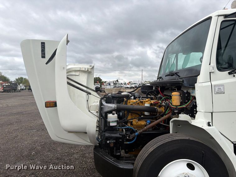 image for item FW3527 2004 Freightliner FL70 flatbed truck