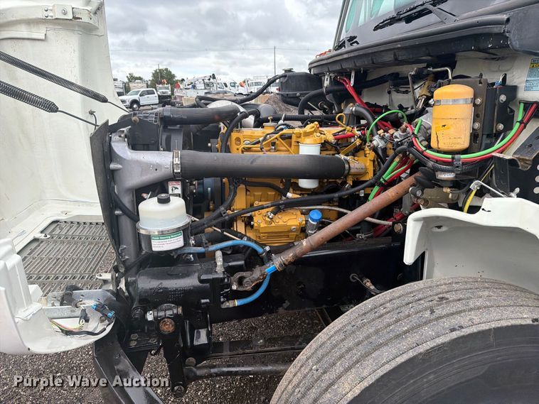 image for item FW3527 2004 Freightliner FL70 flatbed truck