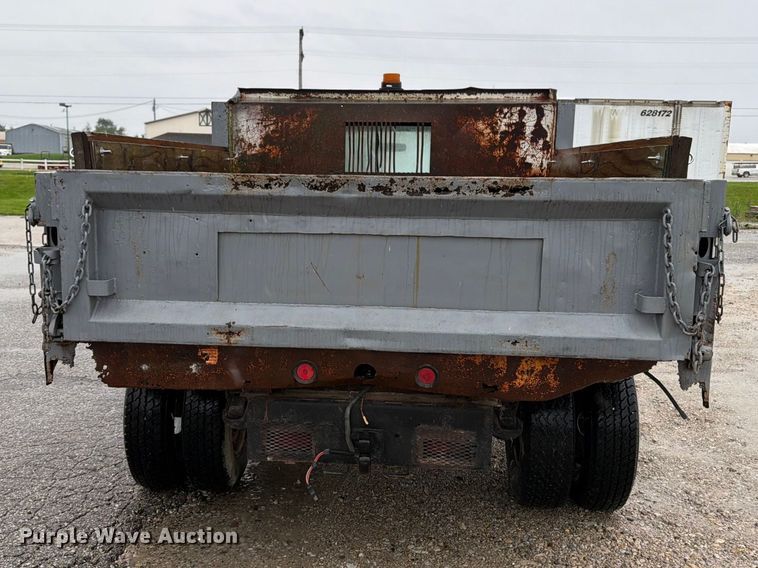 image for item OE9733 1989 Ford F350 dump bed pickup truck