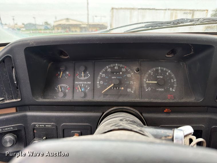 image for item OE9733 1989 Ford F350 dump bed pickup truck