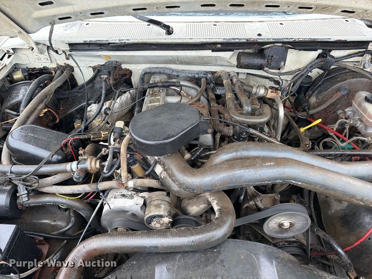 image for item OE9733 1989 Ford F350 dump bed pickup truck