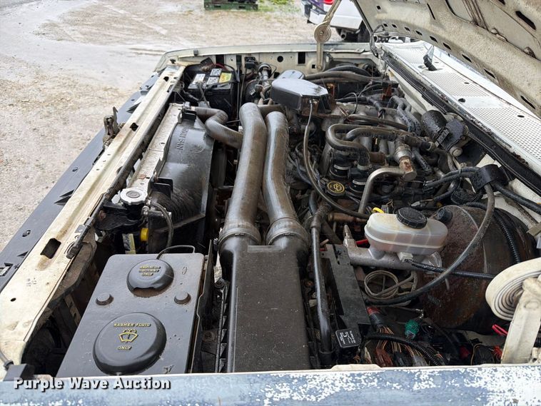 image for item OE9733 1989 Ford F350 dump bed pickup truck