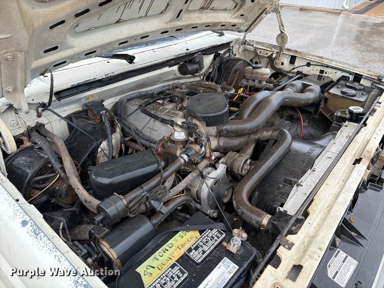 image for item OE9733 1989 Ford F350 dump bed pickup truck