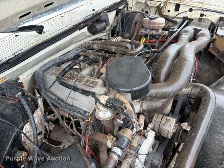 image for item OE9733 1989 Ford F350 dump bed pickup truck