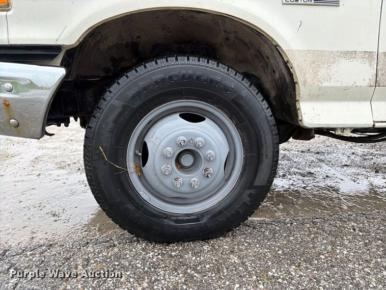 image for item OE9733 1989 Ford F350 dump bed pickup truck