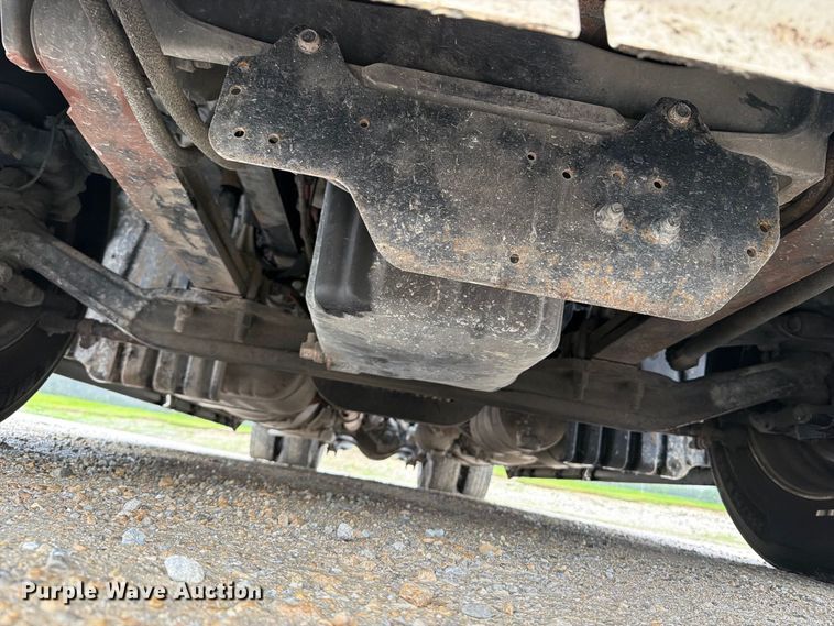 image for item OE9742 2020 Freightliner Cascadia semi truck