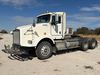2015 Kenworth T800 semi truck