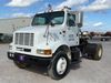 2000 International 8100 semi truck