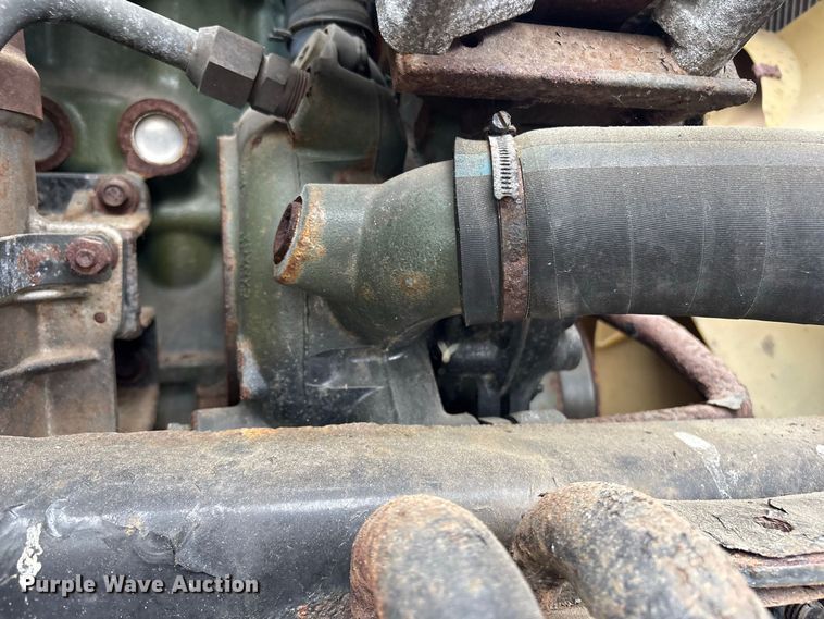 image for item YA1513 2010 Freightliner CST120 semi truck