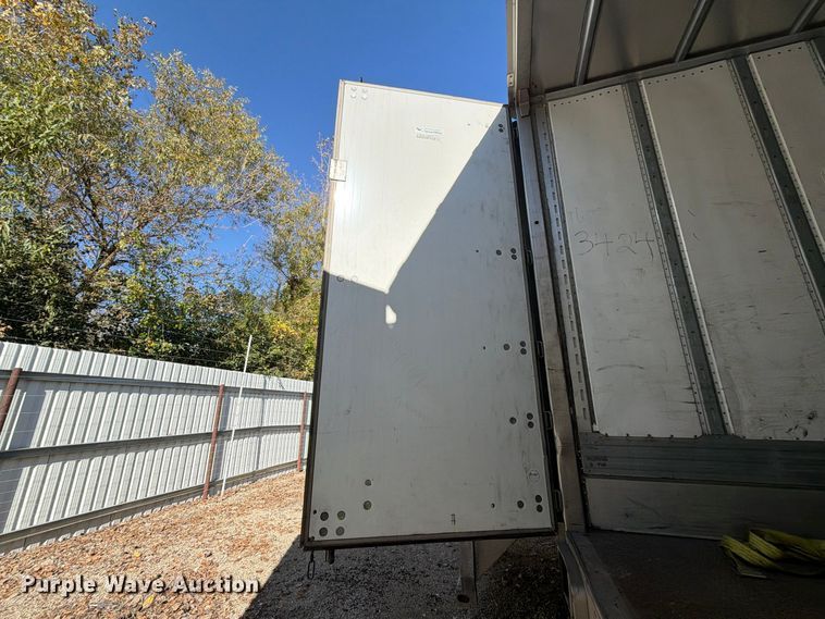 image for item YA1830 2022 Utility VS2DX dry van trailer