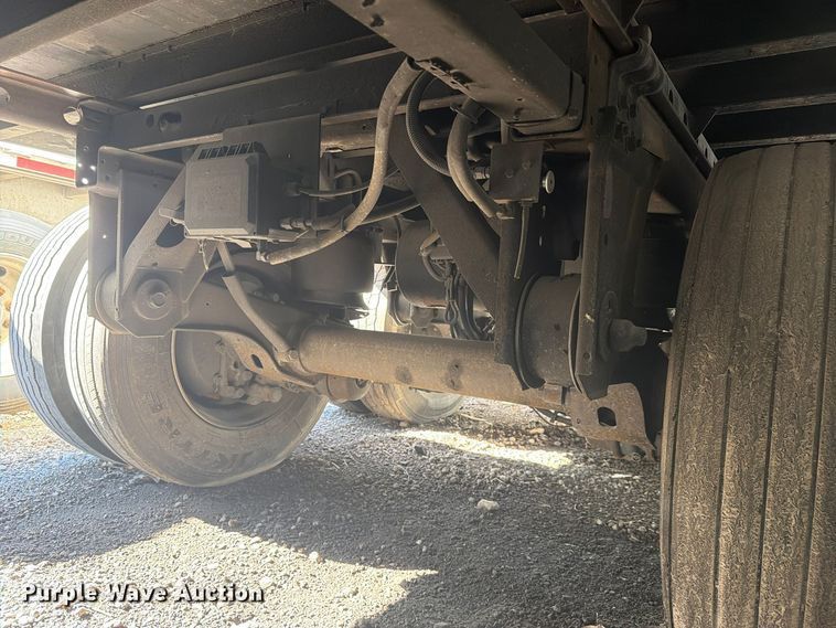 image for item YA1830 2022 Utility VS2DX dry van trailer