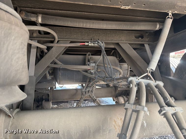 image for item YA1830 2022 Utility VS2DX dry van trailer