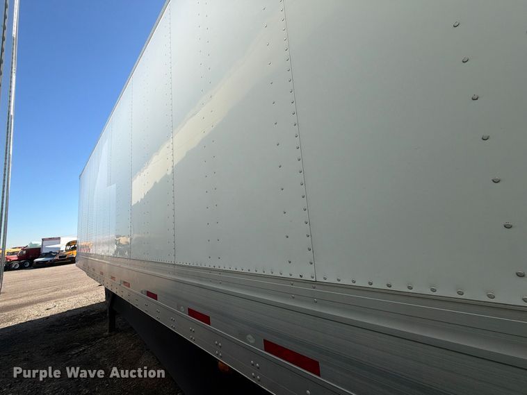image for item YA1831 2022 Utility VS2DX dry van trailer