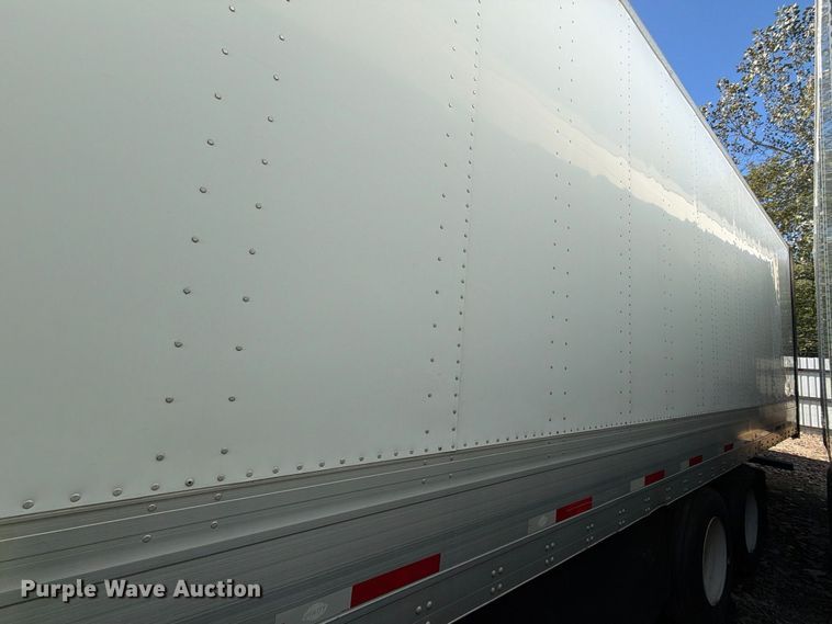 image for item YA1831 2022 Utility VS2DX dry van trailer
