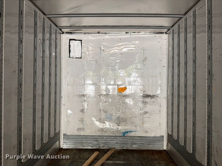 image for item YA1831 2022 Utility VS2DX dry van trailer