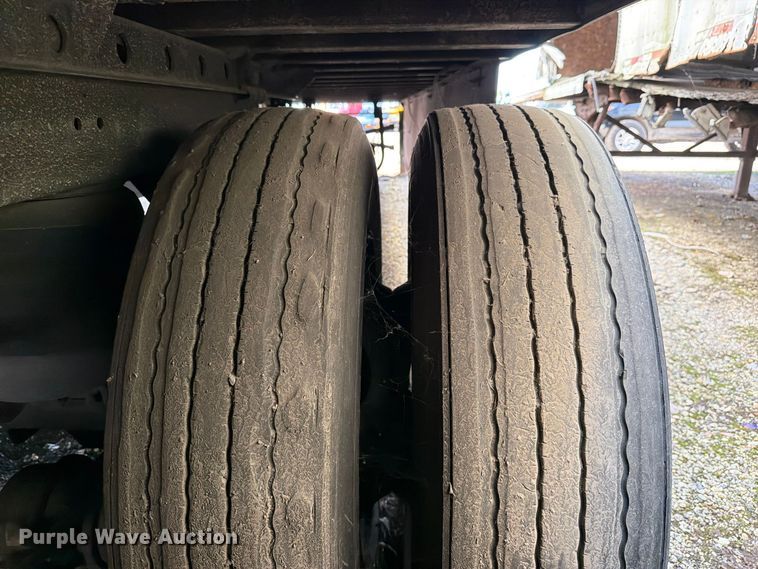 image for item YA1831 2022 Utility VS2DX dry van trailer