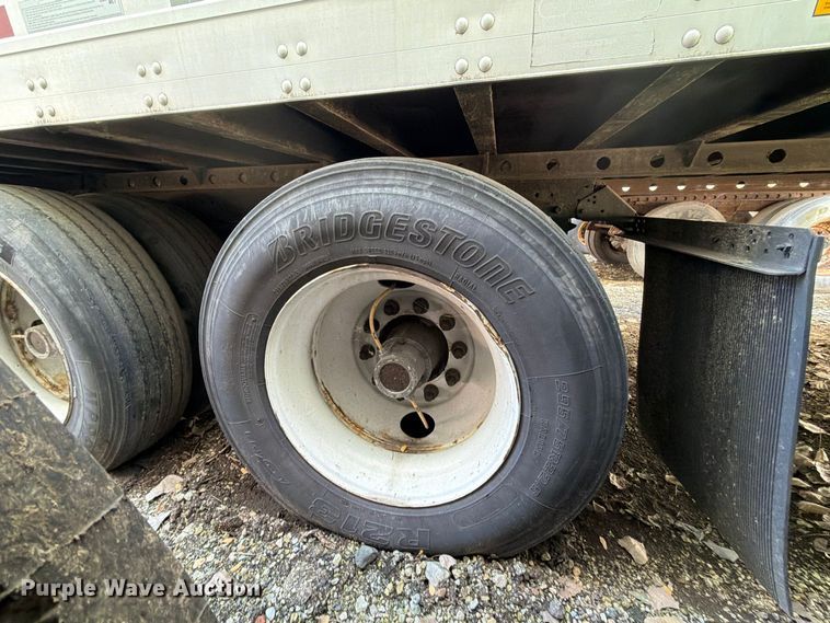 image for item YA1831 2022 Utility VS2DX dry van trailer
