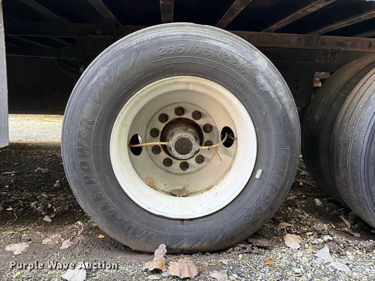 image for item YA1831 2022 Utility VS2DX dry van trailer