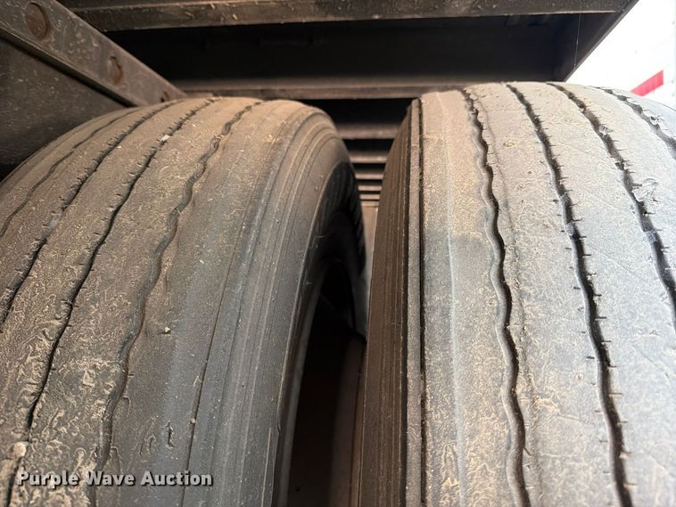 image for item YA1831 2022 Utility VS2DX dry van trailer