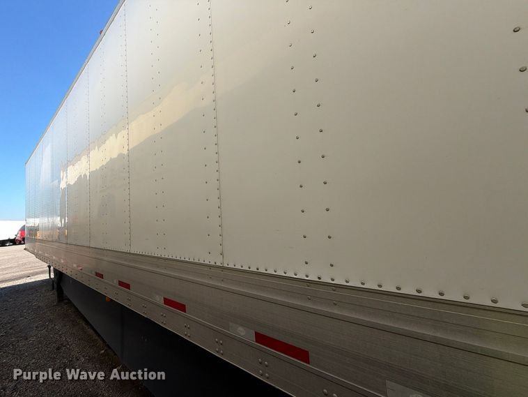 image for item YA1832 2022 Utility VS2DX dry van trailer