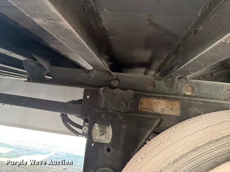 image for item YA1832 2022 Utility VS2DX dry van trailer