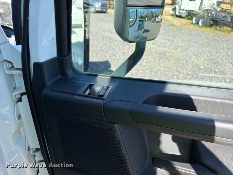 image for item YA2098 2026 Western Star 47X truck cab and chassis