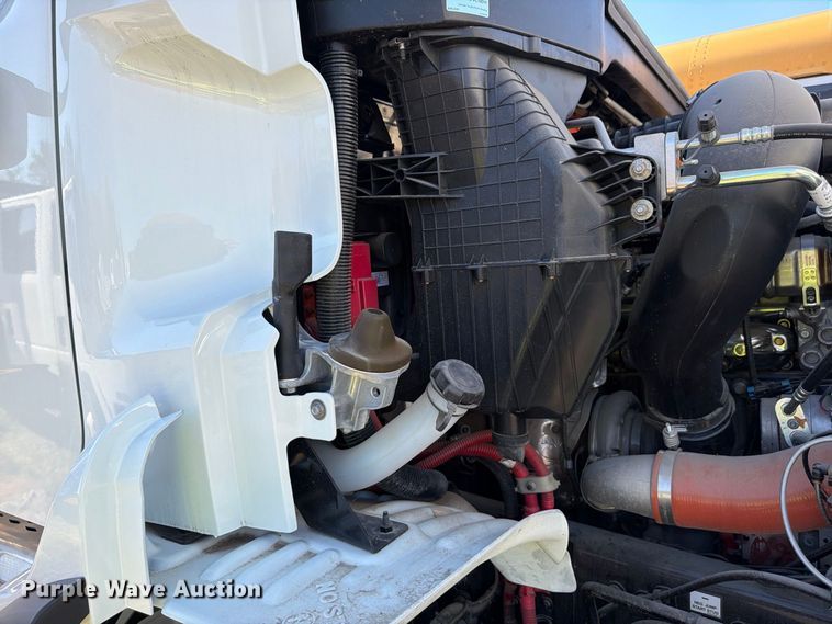 image for item YA2098 2026 Western Star 47X truck cab and chassis
