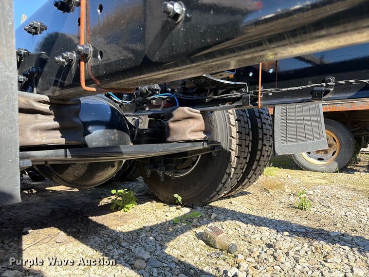 image for item YA2098 2026 Western Star 47X truck cab and chassis