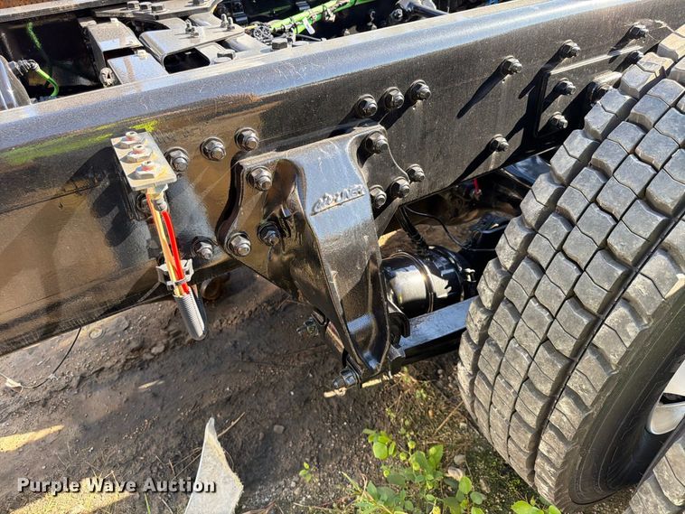 image for item YA2098 2026 Western Star 47X truck cab and chassis