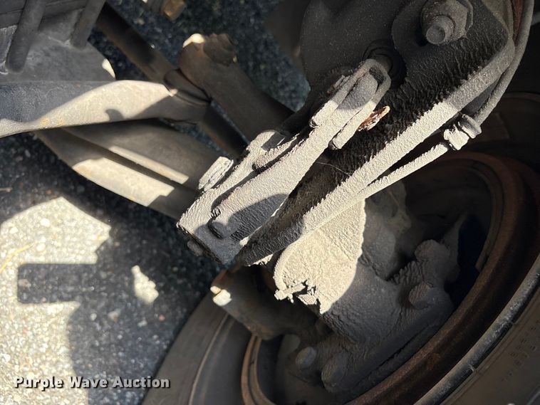 image for item YA2544 2018 Freightliner Cascadia semi truck