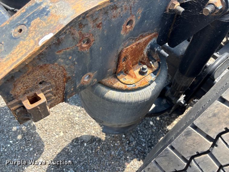 image for item YA2544 2018 Freightliner Cascadia semi truck