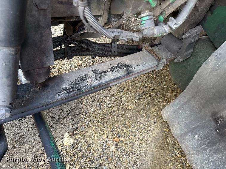 image for item YA2660 2019 Kenworth T680 semi truck