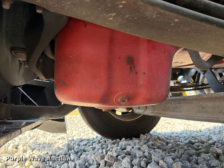 image for item YA2929 2023 Kenworth T680 semi truck
