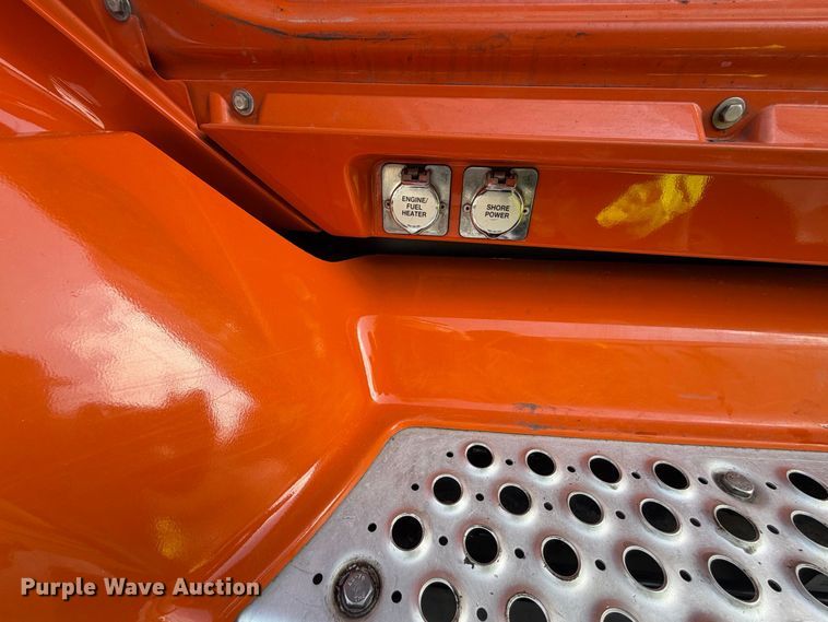 image for item YA2995 2022 Kenworth T680 semi truck