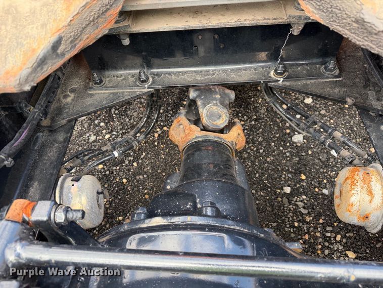 image for item YA2995 2022 Kenworth T680 semi truck