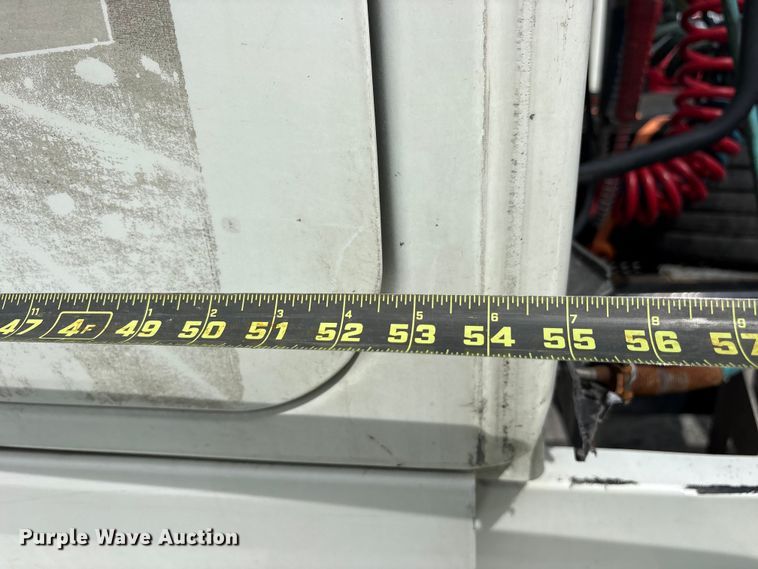 image for item YA3000 2019 International LT625 semi truck