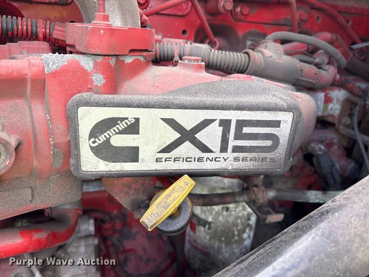 image for item YA3000 2019 International LT625 semi truck