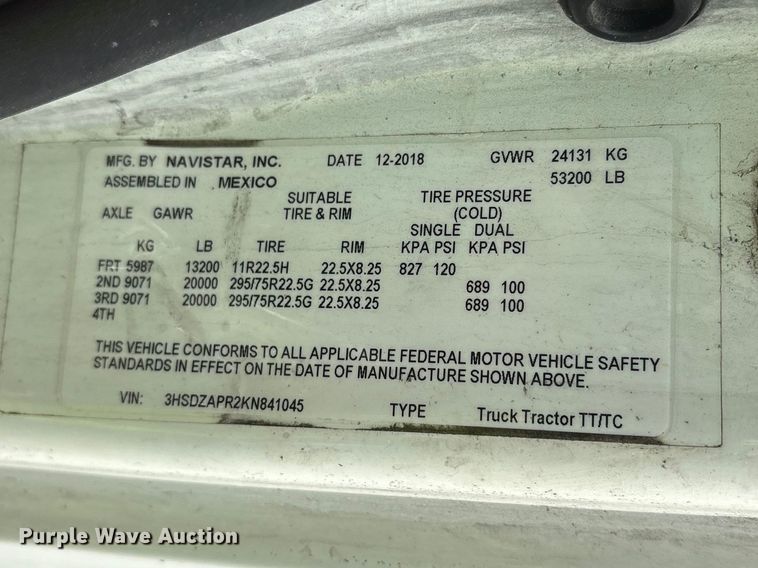 image for item YA3000 2019 International LT625 semi truck