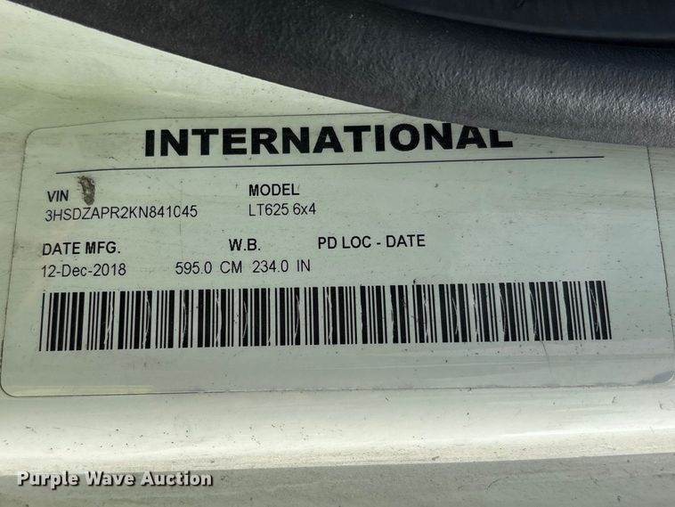image for item YA3000 2019 International LT625 semi truck