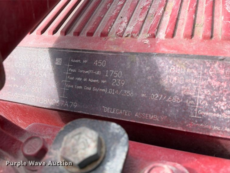 image for item YA3438 2019 Peterbilt 579 semi truck
