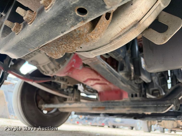 image for item YA3438 2019 Peterbilt 579 semi truck