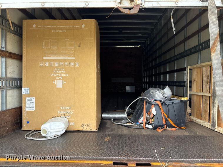 image for item YA3647 2019 Hino 268 box truck